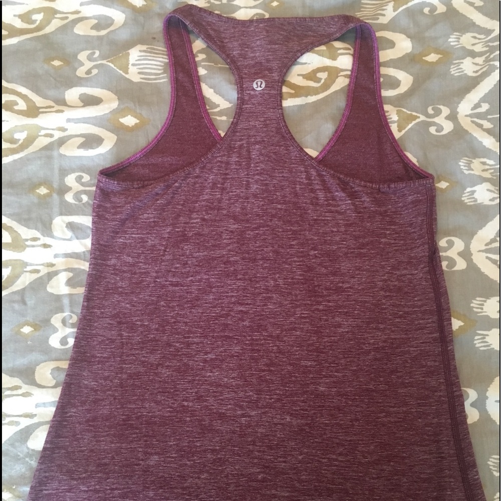 Lululemon cool racer back tank. EUC. Size 8
